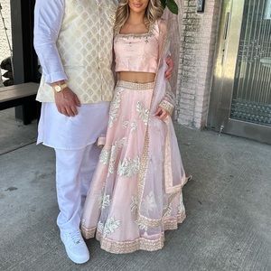 Lashkara lehenga